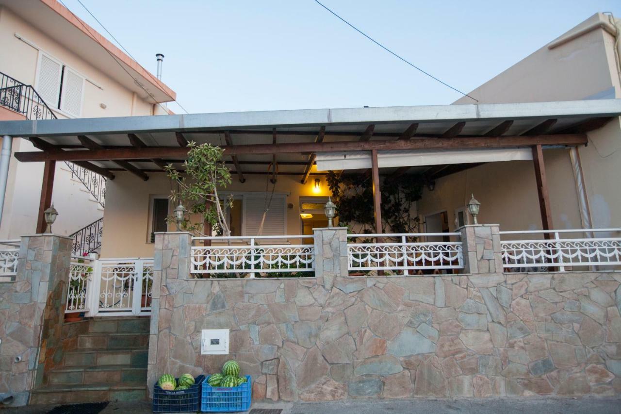 Arch Villa Fanes  Exterior photo